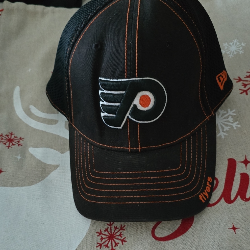 NHL Black New Era Cap